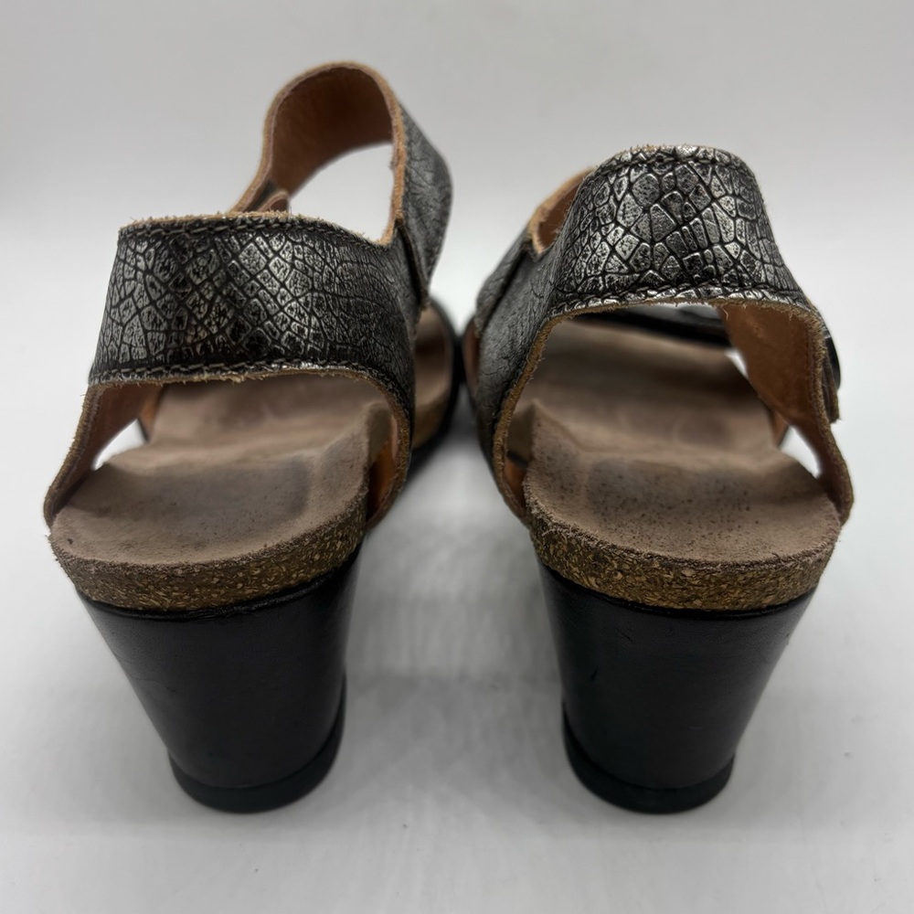 Taos Carousel Wedge Cork Sandal Black Silver Sz EU 37 US 6 Ankle Strap Comfort - Picture 4 of 9
